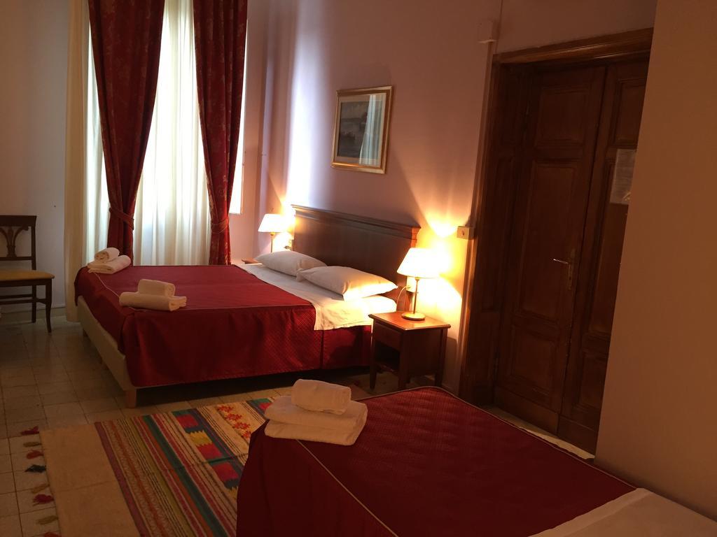 Astrid Hotel Florenz Zimmer foto