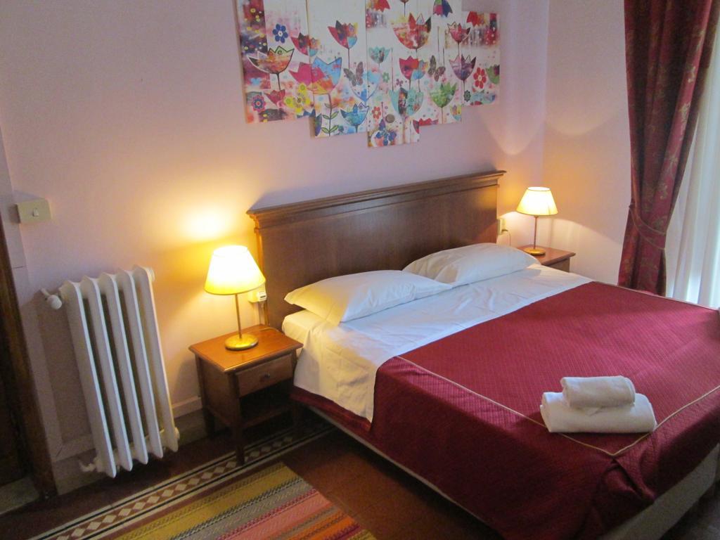 Astrid Hotel Florenz Exterior foto